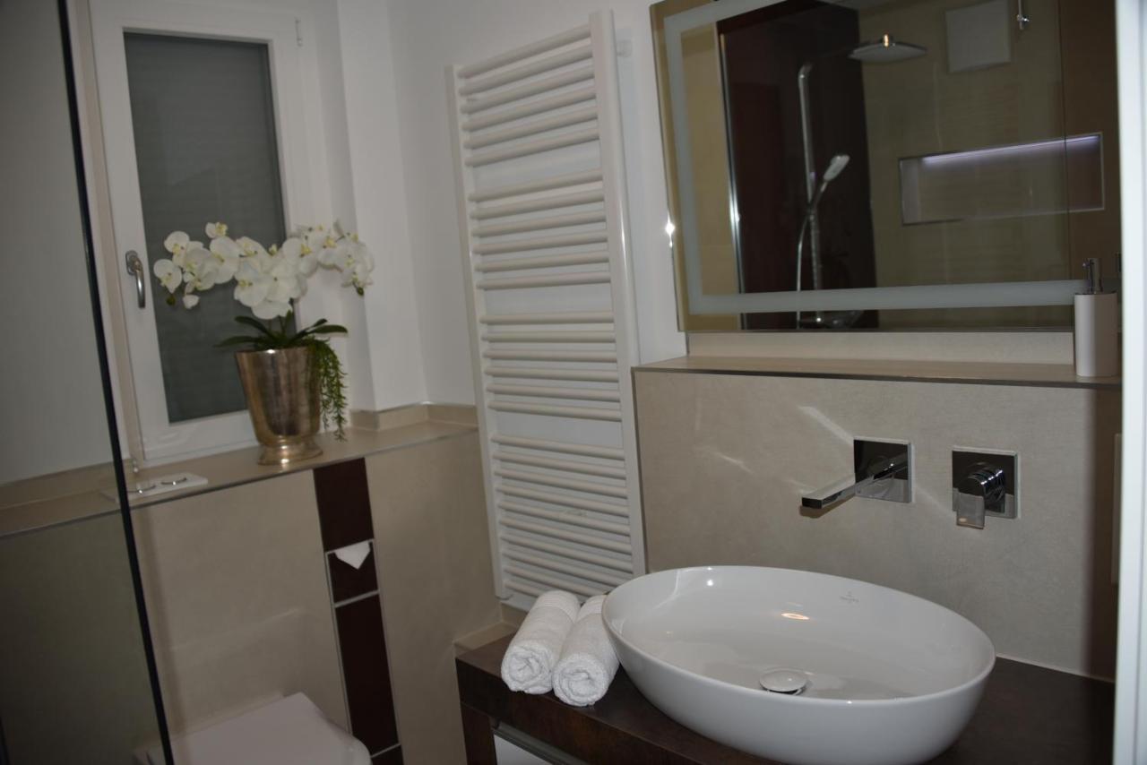 شقة Antike & Modern Deluxe 2 Mit Terrasse ليفيم المظهر الخارجي الصورة